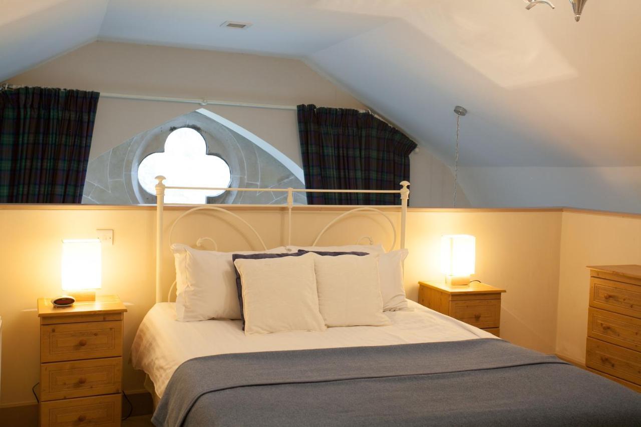 Old School Apartments With A View Fort Augustus Exterior photo