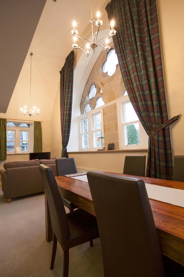 Old School Apartments With A View Fort Augustus Exterior photo