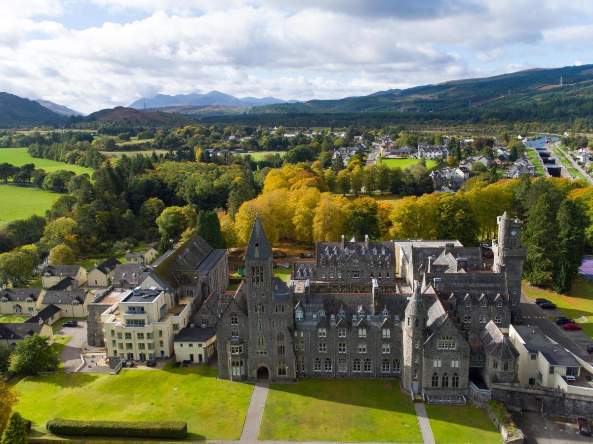 Old School Apartments With A View Fort Augustus Exterior photo