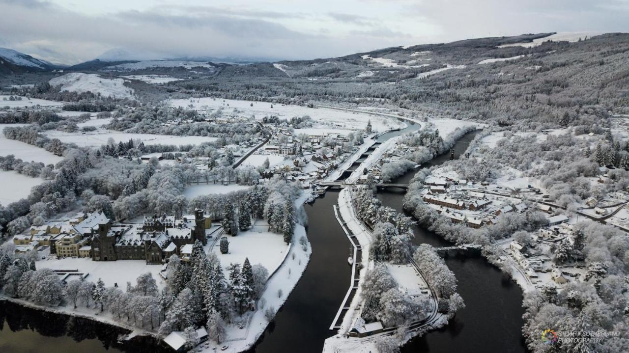 Old School Apartments With A View Fort Augustus Exterior photo